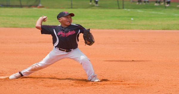 blog picture of youth baseball player